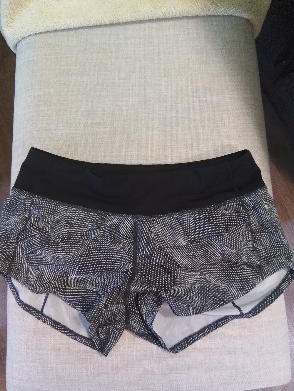 Lululemon Speed Up Shorts
